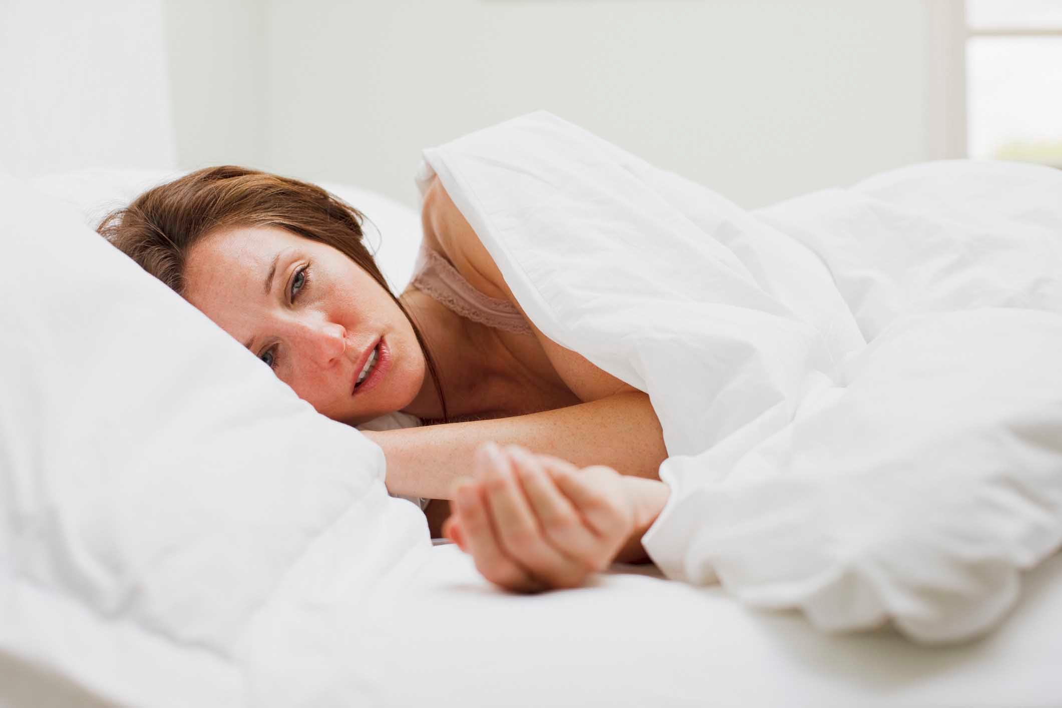 Menopausal Night Sweats: Causes & Solutions